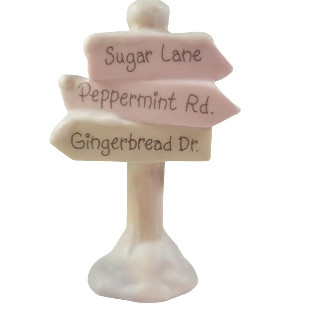 Precious Moments Sugar Town Street Sign Figurine Enesco 532185 1995